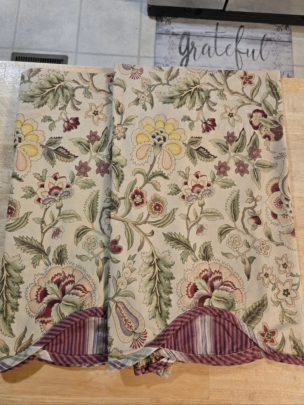 Waverly :Floral Printed Window Valance - Cream and Green